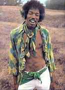 Hendrix_in_a_field.jpg